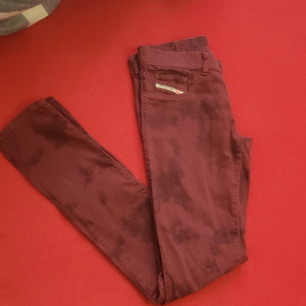 Skinny jeans
